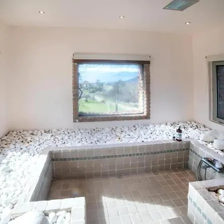 4 Bedrooms With Private Pool Furnished Terrace And Wifi At Hotel